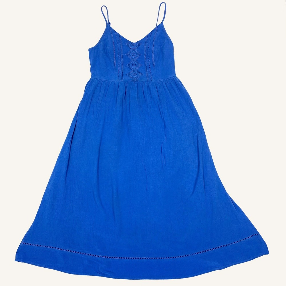 Old Navy Womens Blue Eyelet Embroidered Maxi Dress XS Adjustable Straps Smocked